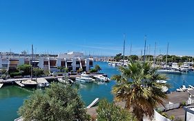 Marina Exceptionnelle - 8 pers - 120 m2 vue mer - Suites Parentales - Cinéma - Ponton